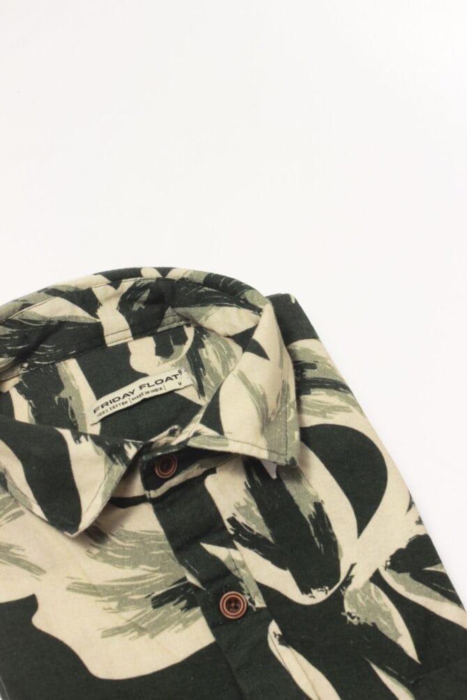 Dark Green Cotton Linen Beach Shirt - Image 3