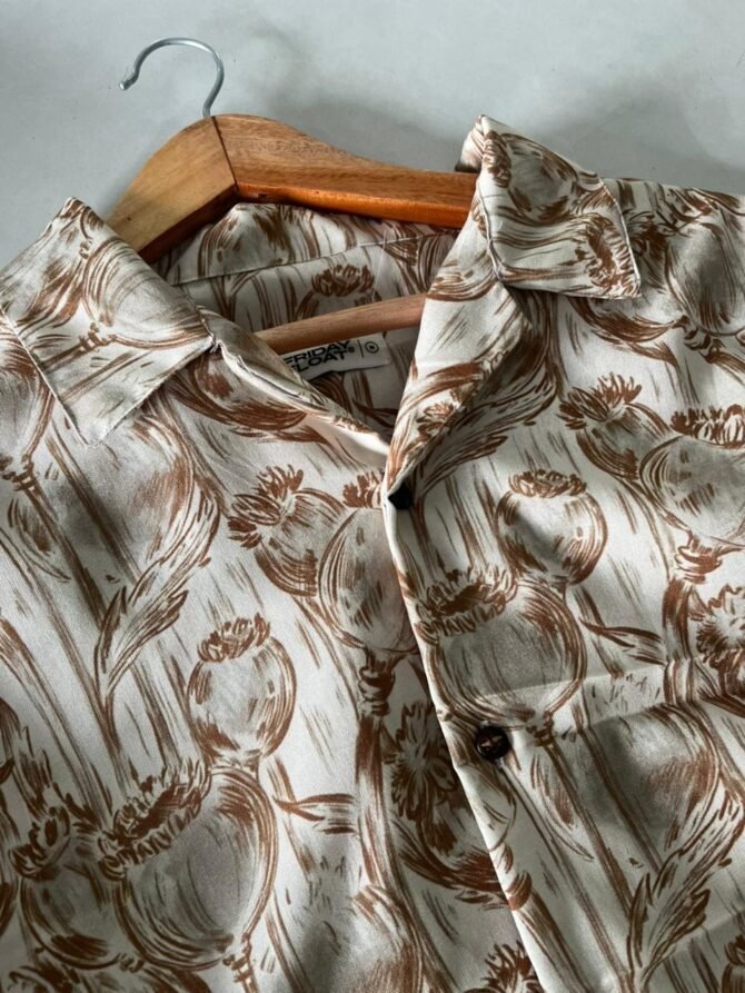 Poppy Floral Print Grey Shirt - Image 2